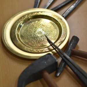 ورشة: الزخرفة على النحاس (للمبتدئين)